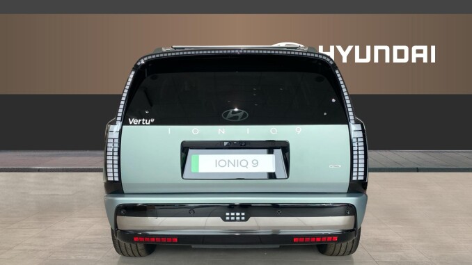 Hyundai IONIQ 9 226kW Calligraphy 110kWh 5dr AWD Auto Electric Estate - Image 6